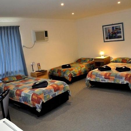 West City Motel Ardeer Eksteriør billede