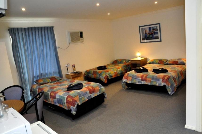 West City Motel Ardeer Eksteriør billede